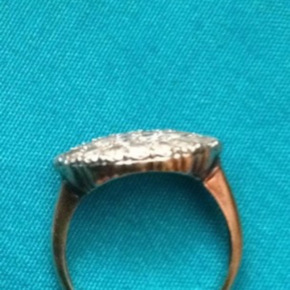10k antique ring. - Picture 2 of 13